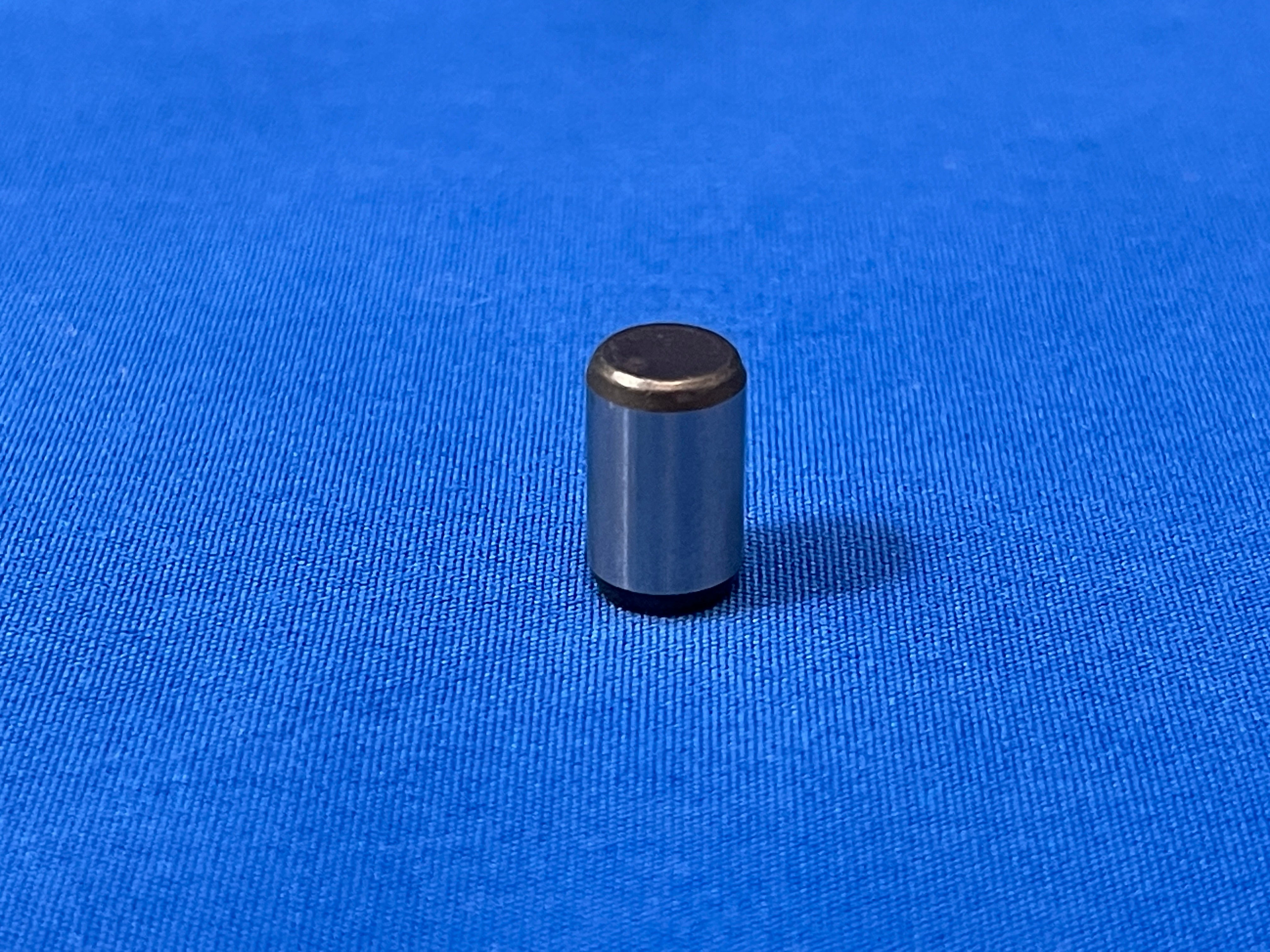 B型ダウエルピン(d=6/L=10)